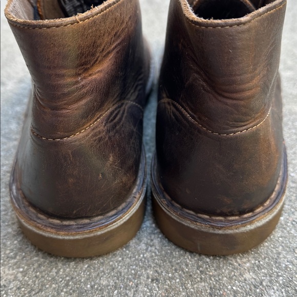 CLARKS | Men’s 10 Brown Leather Desert Boots main image 9